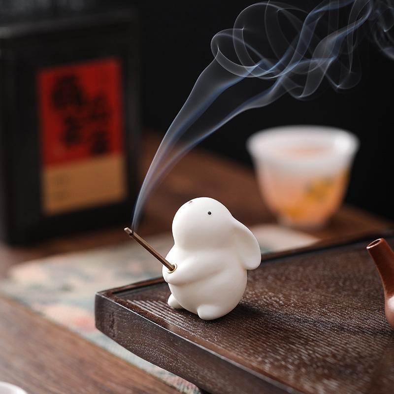 Cute Little Jade Rabbit Tea Pet Ornament Ceramic Office Desktop Desk Tea Room Coffee Table Home Accessories