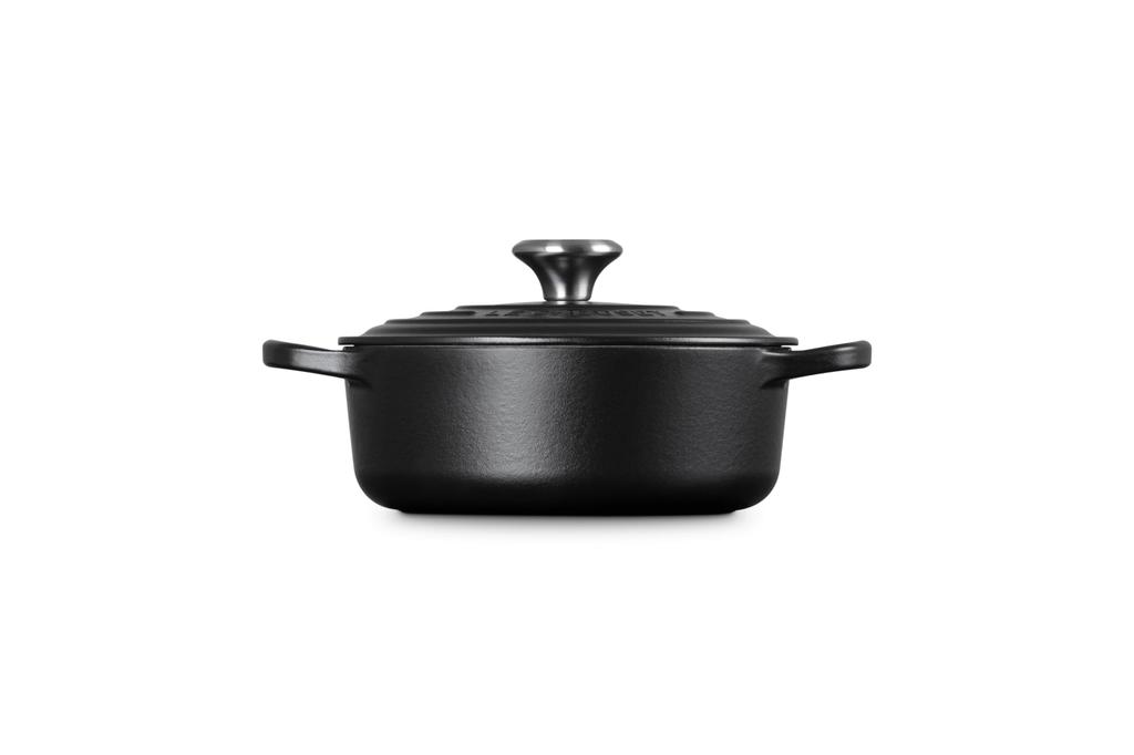 LE CREUSET Cocotte Japonaise Cast Iron Enamel Pot, 18 Cm, Matte Black, Gas, Induction, and Oven Compatible [Official Japanese Product]