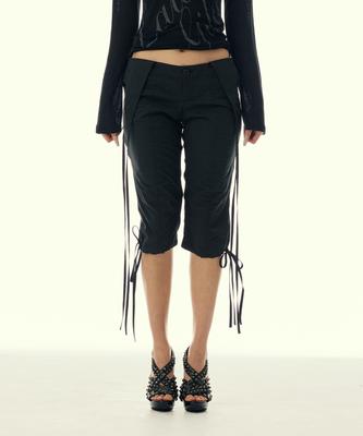 Gillaakaibeu Shirring Overlap Capri Pants_Black