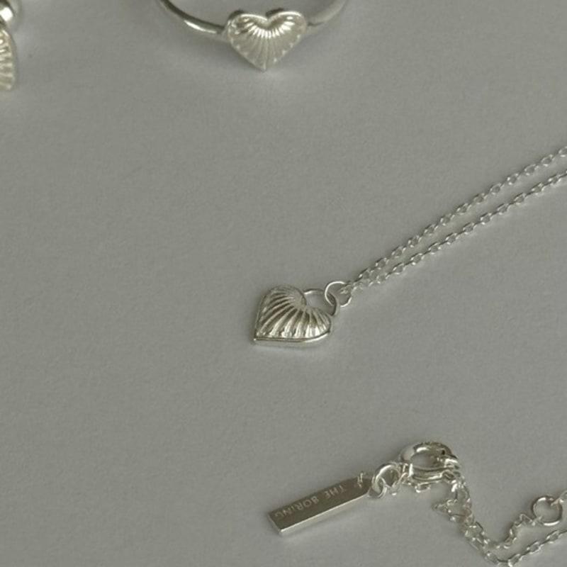 THE BORING Mini Heart Necklace