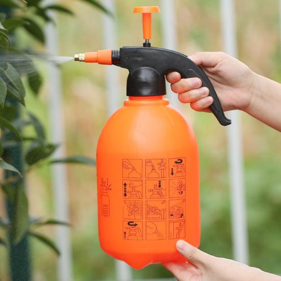 0.8/1/2/3L Spray Bottle Adjustable Nozzle Comfortable Grip Hand Pressure Sprayer Kettle Garden Accessories for Household