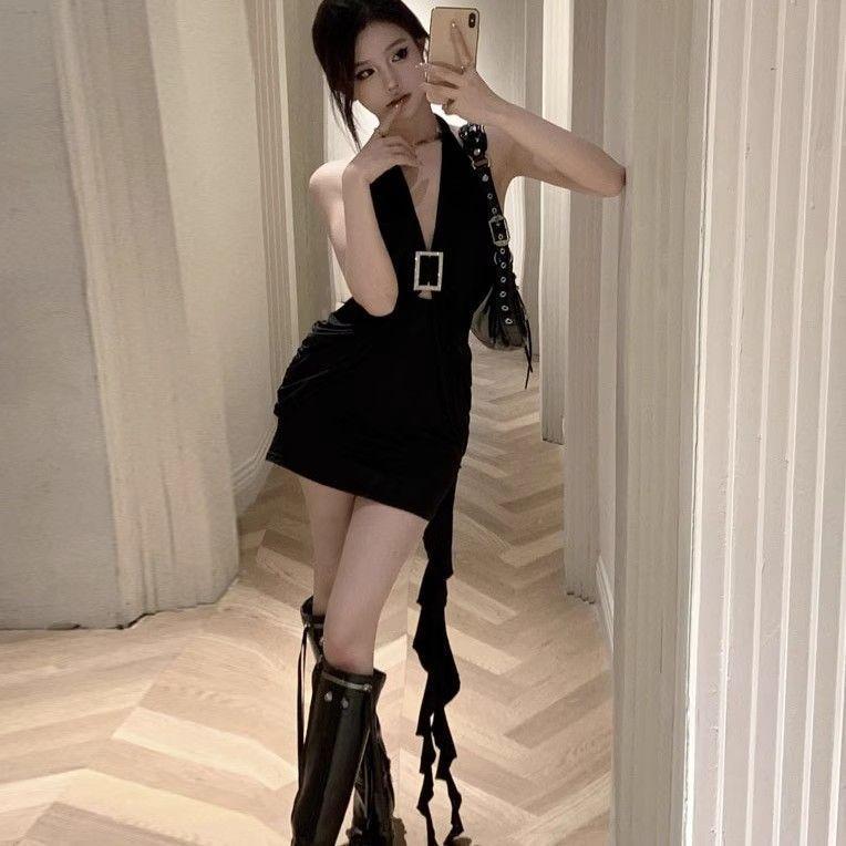 Private Style Black Sleeveless Dress With Rhinestone Embellishments For Summer 2025