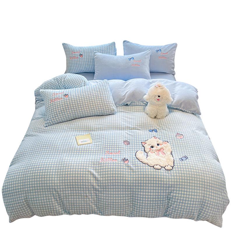Korean Cartoon Applique Velvet Bedding Set - 4-Piece Warm Dorm Decor for Fall & Winter
