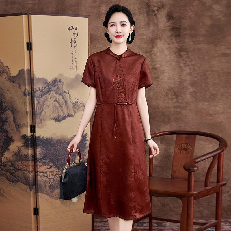 Red Butterfly Fragrant Cloud Yarn New  Silk Dress Large Size Embroidered Mulberry Silk Skirt