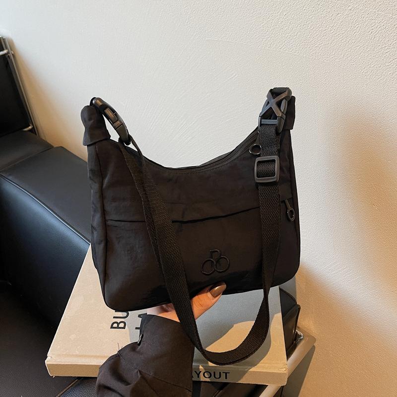 

Новая сумка-пельмень женская большой вместимости универсальная сумка через плечо тканевая сумка легкая сумка на плечо чёрный