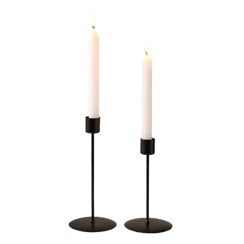 Packung mit 4 eleganten Eisenleuchtern Säulenkerzenhalter Ständer für Wohnzimmer Party Hochzeitsmittelstücke Dekoration