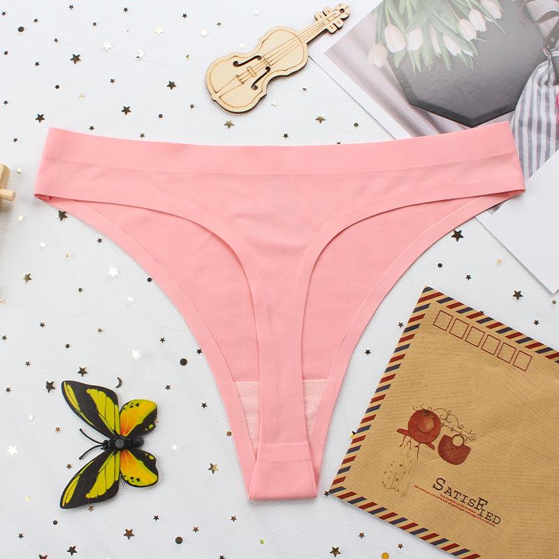 Seamless Low-Rise Sexy Women's Thong with Pure Cotton Crotch
