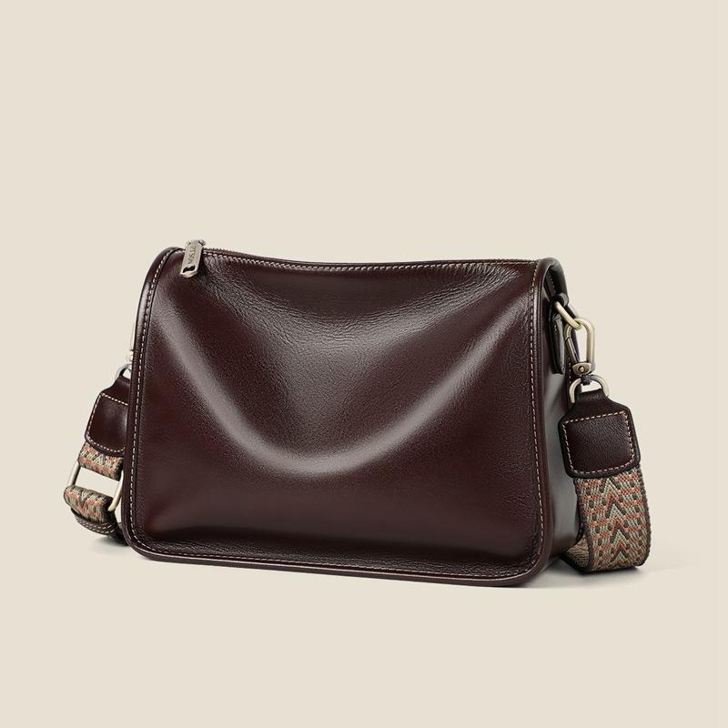 

Tote bag new women s bag autumn and winter fashion leather messenger bag commuter large capacity shoulder cloud bag