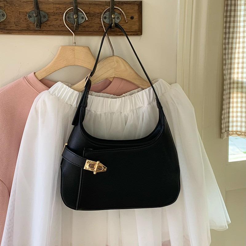 

Нишевый дизайн текстурированная сумка подмышку новый темперамент универсальная сумка через плечо для通勤 черная женская сумка чёрный