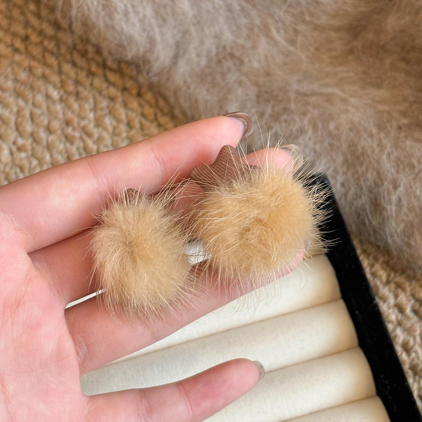 Silver Star Geometric Pearl Pompon Earrings - Elegant Christmas Studs for Women