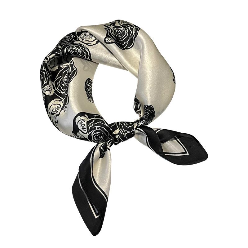 Flowers Printed 100% Mulberry Silk Scarf Fashion Women Summer Beach Small Scarves Shawl Bandana Hijab Pashmina Party Scarves