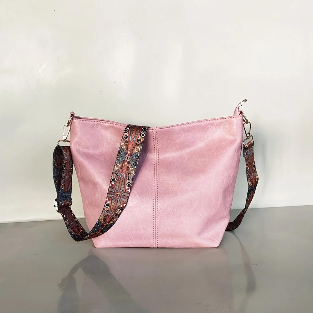 Fashionable wide shoulder strap shoulder bag, retro PU leather women's crossbody bag, casual bucket bag
