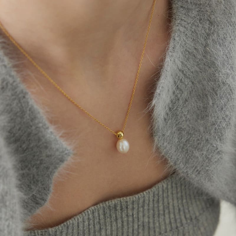 

murmur [925silver]Hammer oval pearl drop necklace gold