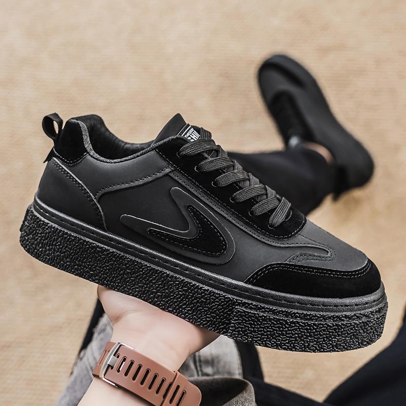 Men 's Casual Four Seasons Fashion Students Skateboarding Comfortable Sneakers Boys Trending Soft Sole Breathable Shoes