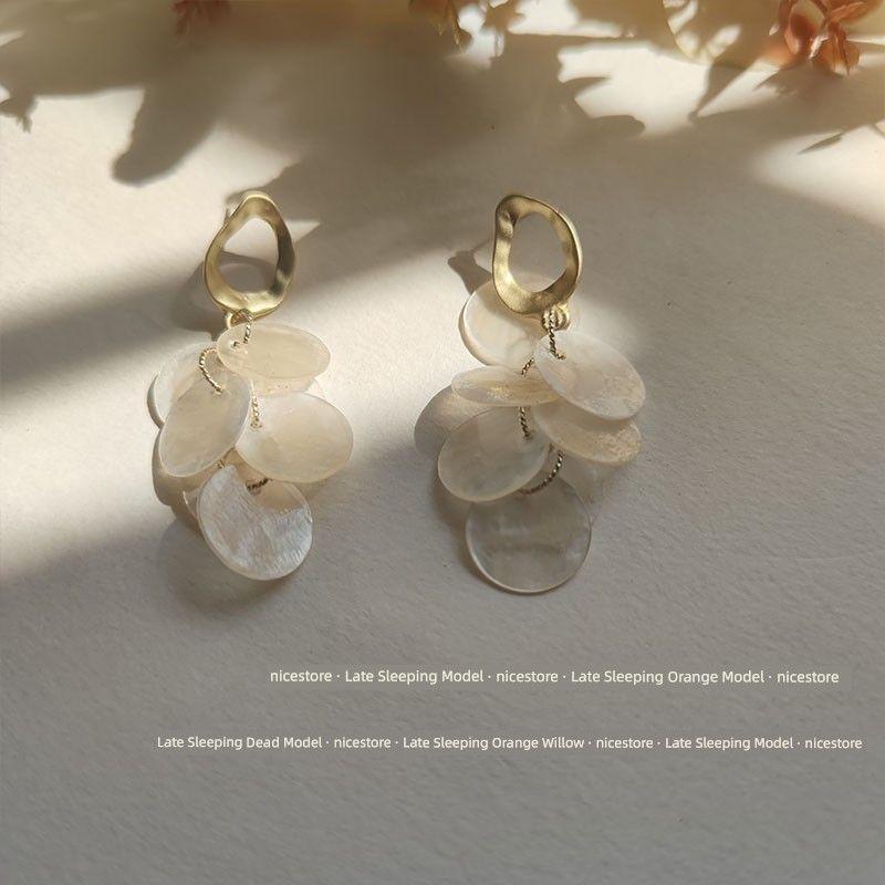 

Late Sleeping Platycodon Grandiflorum | Fairy Long Shell Earrings Minimalist Tassel Temperament Ear Studs Seaside Vacation Style Earrings