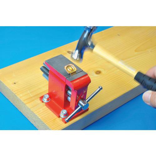 GREATTOOL Arcland Sakamoto Anvil Tabletop Vise, 40mm Opening, 80mm Opening, GTAB-40