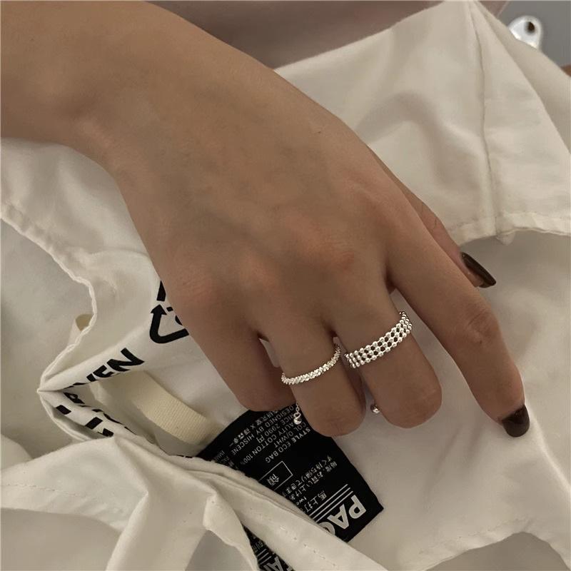 Round Bead Splicing Soft Chain Pull Ring Female Personality Niche Cold Wind Tassel Stacked Wearable Index Finger Ring Elegant Simple Women Rings