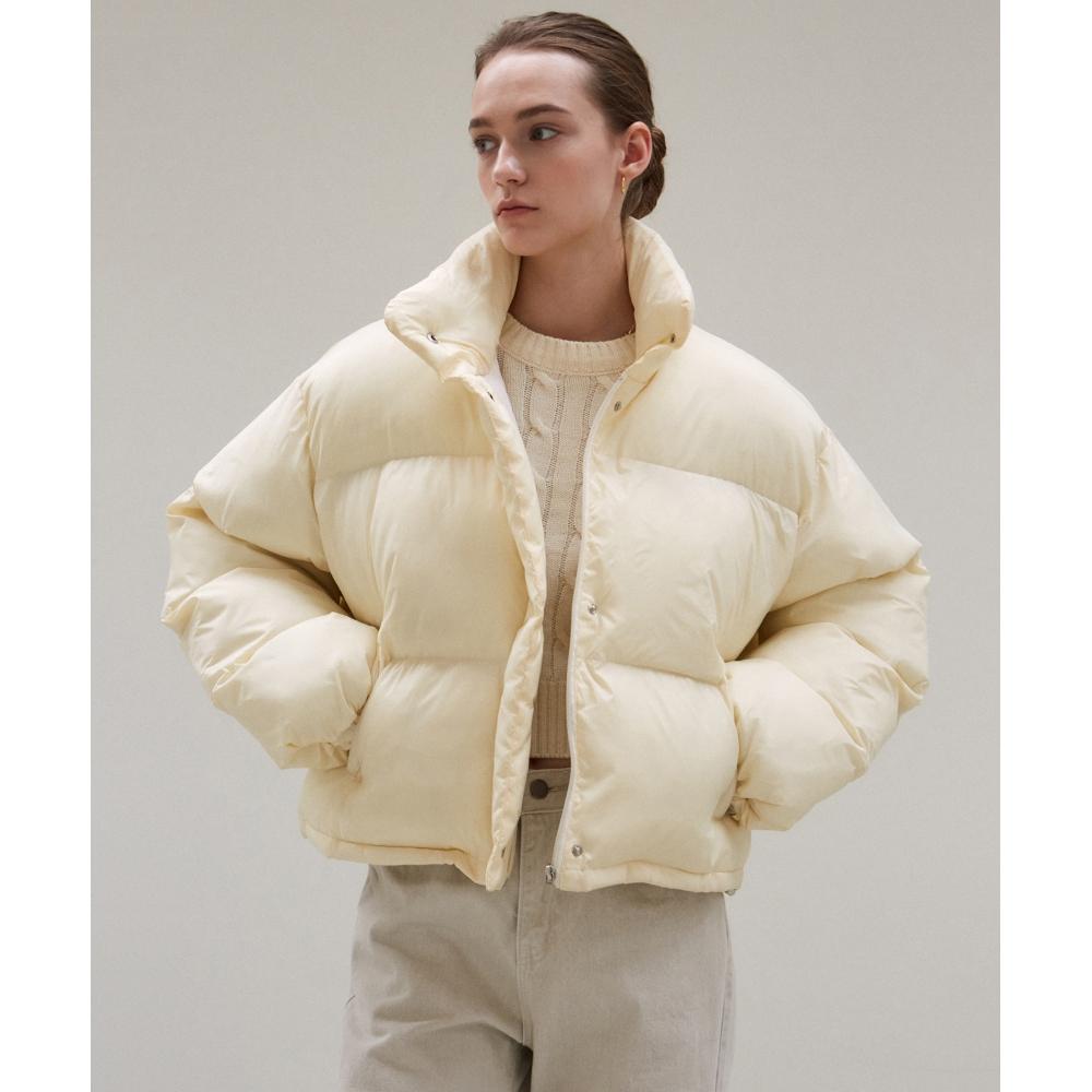 

NICKNICOLE PUFFER HIGH NECK SHORT PADDINGCREAM