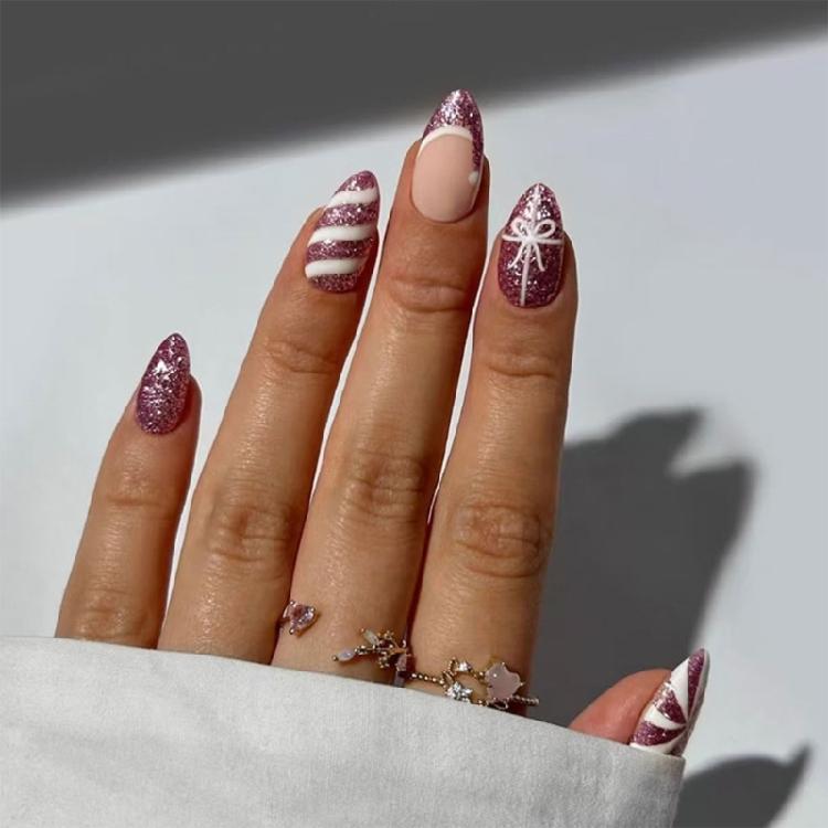

30x Christmas Full Cover Stick on Nail Swirl Stripes Press On Nail Glittering False Nail Frcnch Tip Artificial Nail 1