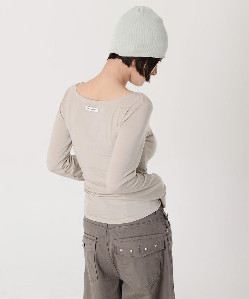 PEACE MAKER Pce Crack Logo Boat Neck Slim Long Sleeve (Beige)