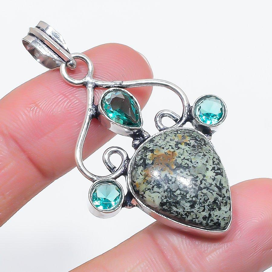 

Натуральная тибетская бирюза, топаз 925 стерлинговое серебро ювелирная подвеска 2,09 J0N56