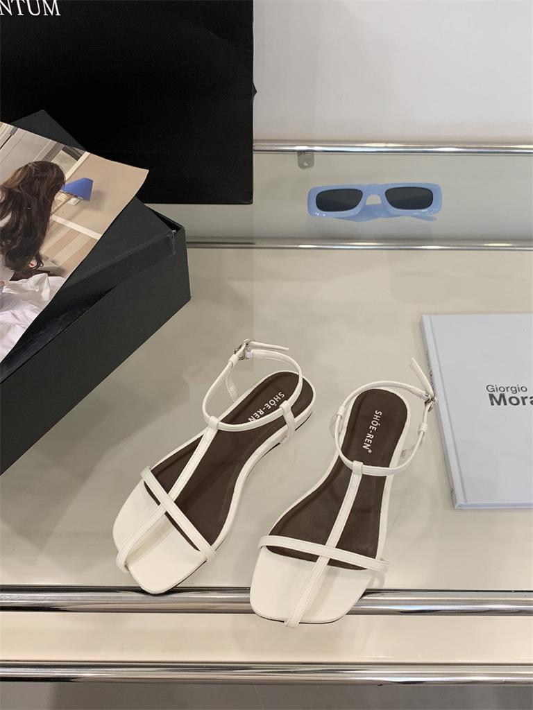 Flat Bottom Thin Strap Toe with Sandals Women's 2025 Spring and Summer New Outer Wear Single Shoes Women's Beach Roman Sandals