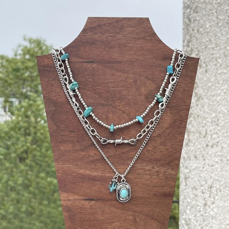 Pack of 3 Bohemian Turquoise Chokers Necklace Featuring Cactus Pendant Portable for Women Seek Western Styles Daily Use