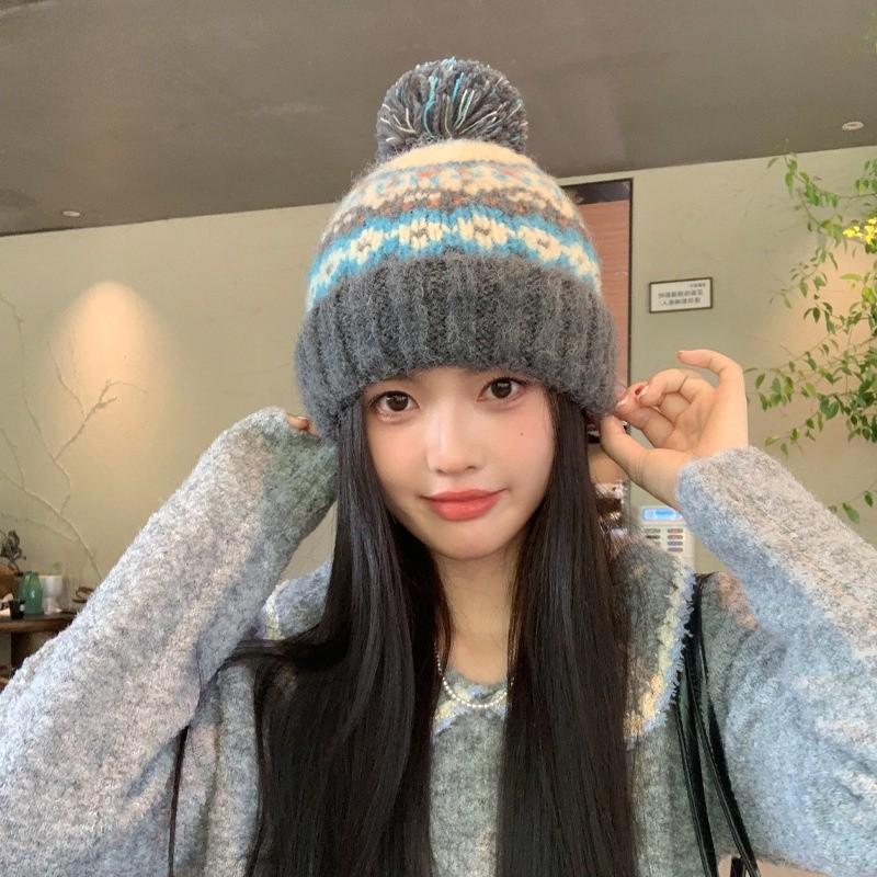 Women Knit Hat Acrylic Material Breathable Windproof Winter Fashionable Autumn
