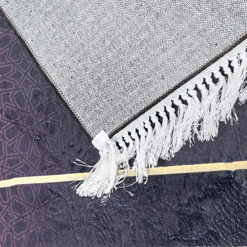 Mosque Prayer Mat Islamic Prayer Mats For Men Women and Children in Elegant Color Optional 1PC