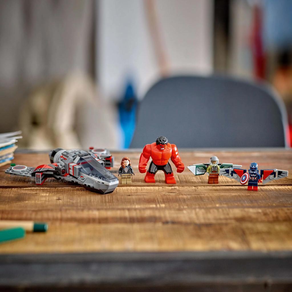 LEGO Marvel Captain America vs. Roter Hulk Kampfspielzeug - Geburtstagsgeschenk - Bausteine - Jungen, Mädchen, Kinder ab 8, 9, 10 Jahren - Grundschüler