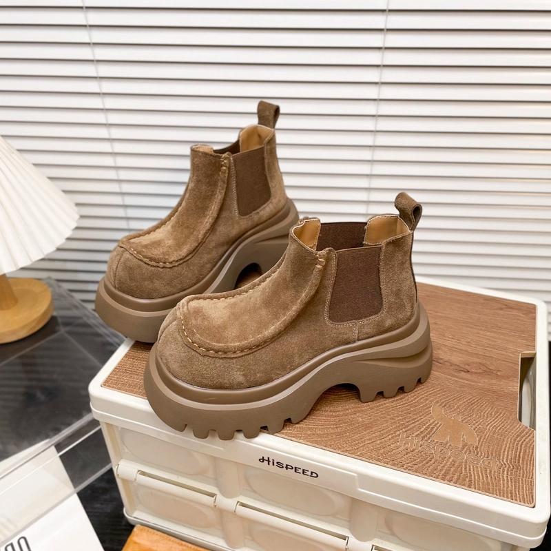 Fashion Thick-soled Heightening Martin Boots Women's 2025 Autumn New Versatile Big Head Lace-up Small Locomotive Boots Short Boots