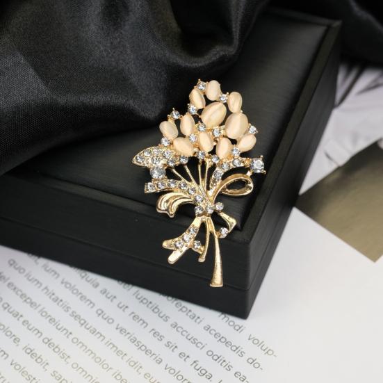Brooch Retro Style Flower Plant Design Suit Lapel Pin with Faux Opal Inlaid Sweaters Collars Hats Bags Coats Scarves Badge Outfit Accessory