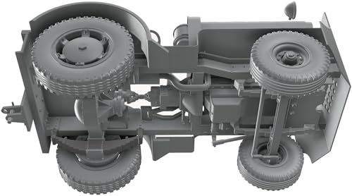 Thunder Model 1/32 scale US/UK Clarktor 6 Mill-33 Towing Tractor for Aircraft, Plastic Model Kit TB32001