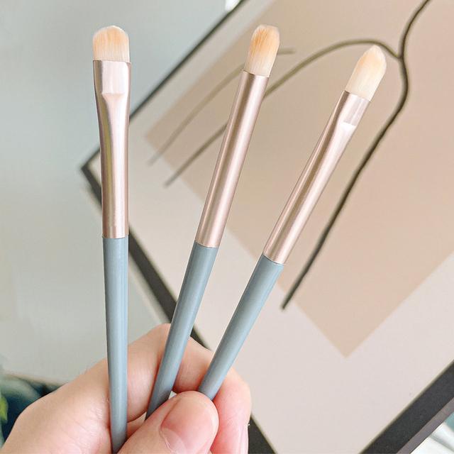 3pcs Makeup Brush Set Eyeshadow Brush Soft Mini Size Blusher Concealer Brushes Portable Cosmetic Applicators Foundation Brush