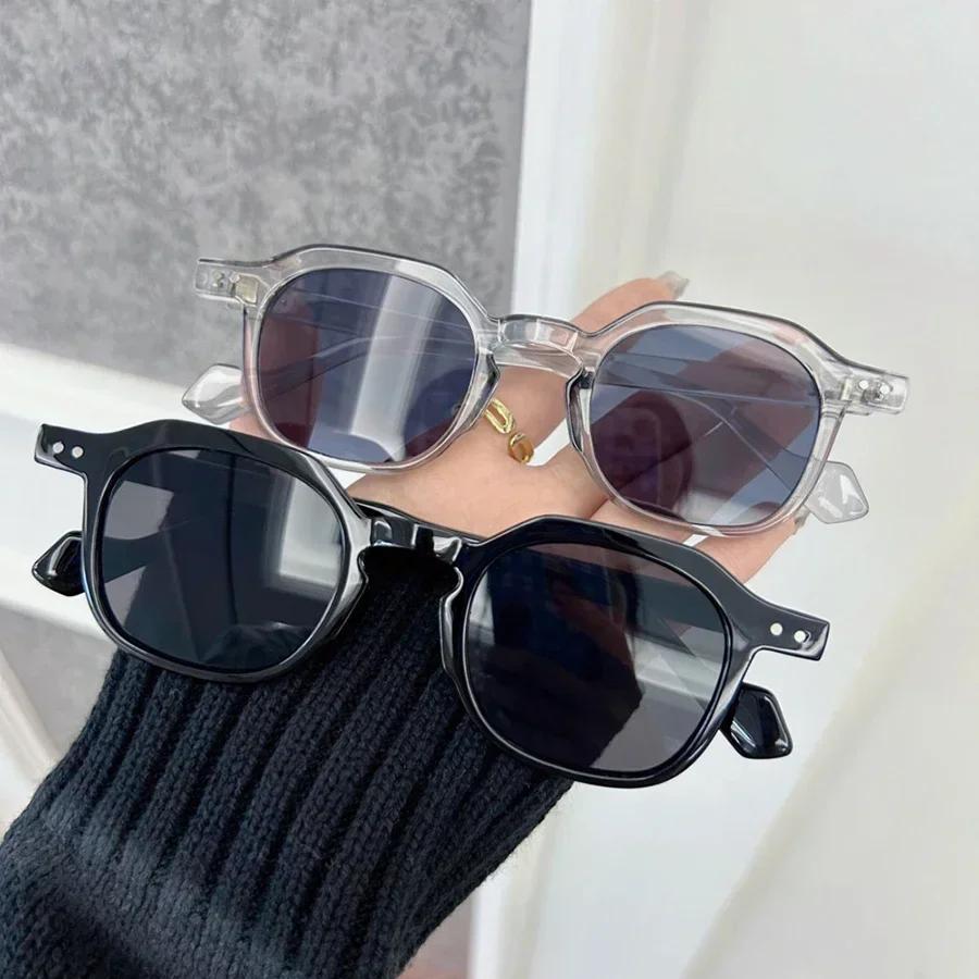 Vintage Classic Square Sunglasses For Women Men Retro Stylish Minimalist Fashion Female Male
