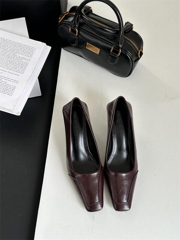 

2025 spring and summer new French square head high-heeled single shoes, one pedal is not tired, thin heel commuter women s shoes 39
