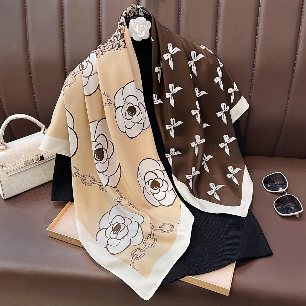 Korean Fashion Vintage Elegant Camellia Printed Square Scarf For Women