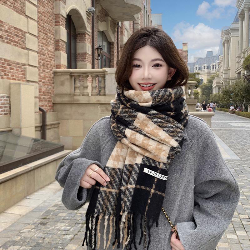 Korean version of premium sense retro long color matching plaid scarf female versatile couple scarf warm thickened shawl student