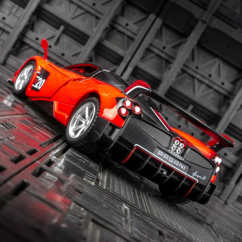 1/32 Simulation Pagani BC Alloy Supercar Model, Doors Can Be Opened with Sound and Light, Car Ornaments