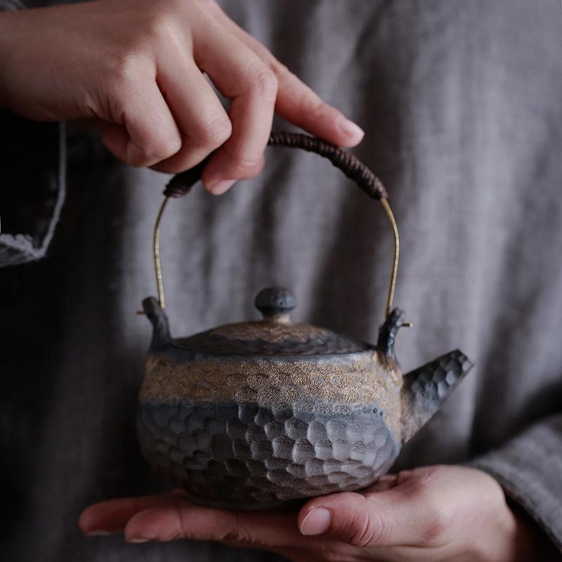 230ml Japanese Style Gilded Ceramic Teapot with Handle Vintage Kung Fu Tea Set