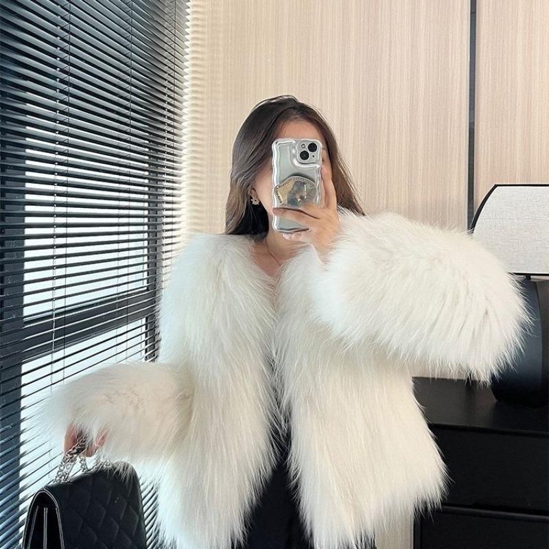 Autumn and winter new toka imitation fox fur light fur women's winter short fur short coat