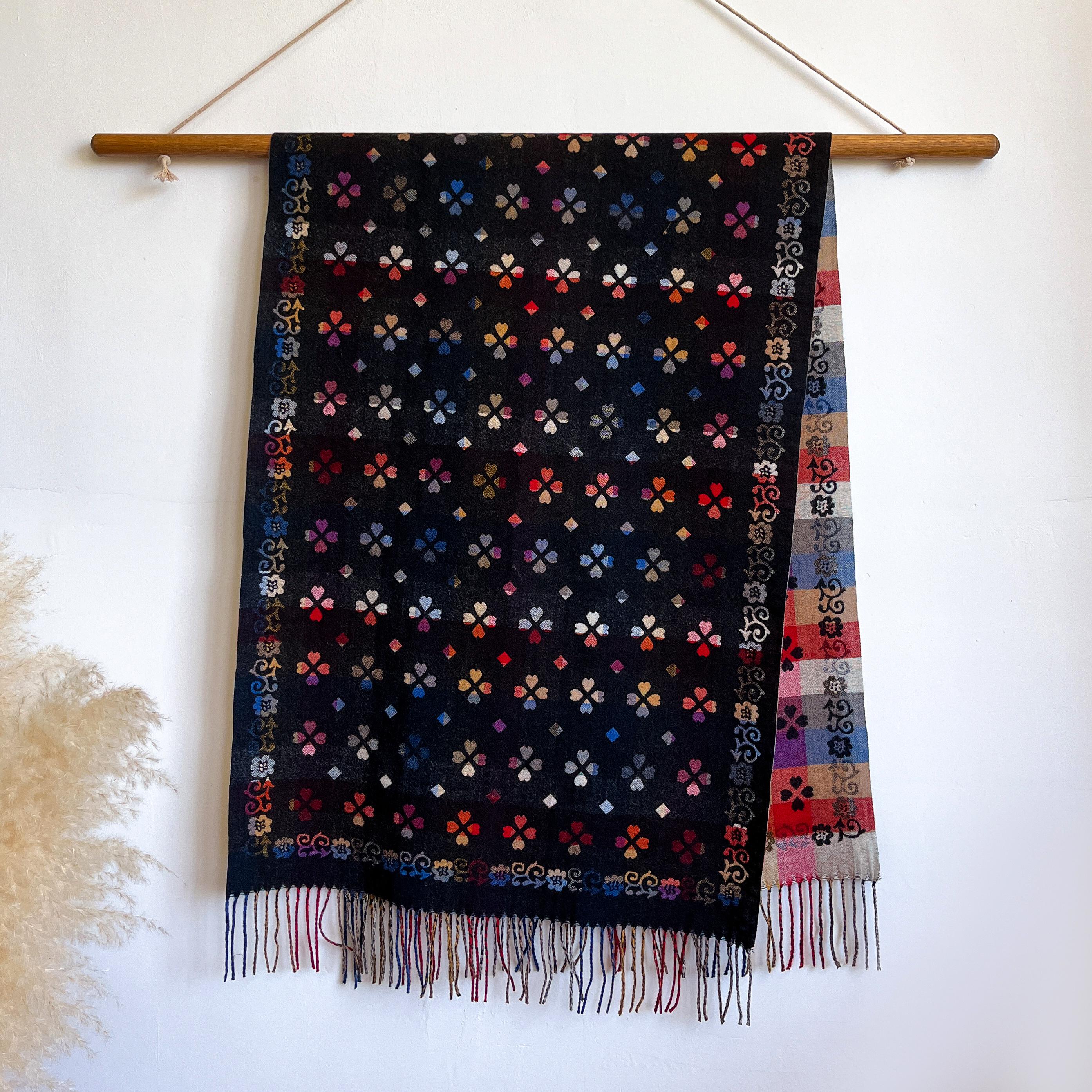 

Brands Ethnic Style Two-Sided Scarf Cashmere Soft Warm Long Fringe Pashmina Shawl Winter Coldproof Windproof Blanket Scarf чорний