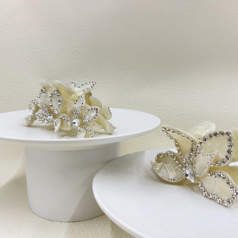 1pc New Plum Blossom Shark Clip, Notch, Flower Ponytail Clip, High-end French Fairy Style Hair Grabbing Clip