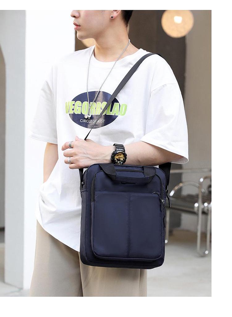 Herren-Einfarbiger Polyester-Crossbody-Rucksack – Große Kapazität, Lässiges Business-Vertikales Design