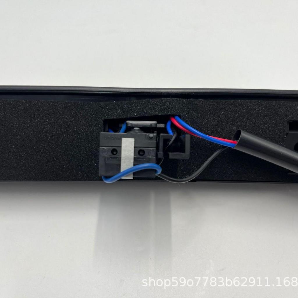 Trunk Lid Handle with Button for 1998-2005 BMW 3 Series E46 Sedan - Part 51137171699