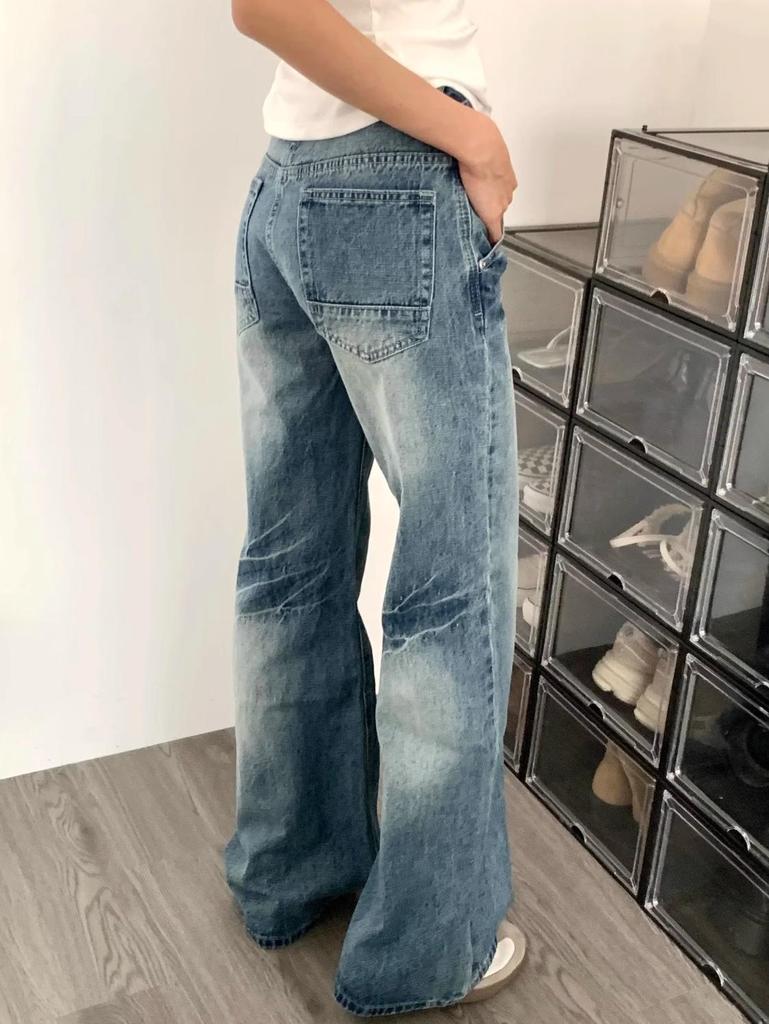 2024 Retro Low-Waist Flare Jeans: Slimming, Loose, Wide-Leg Women's Pants for Autumn/Winter