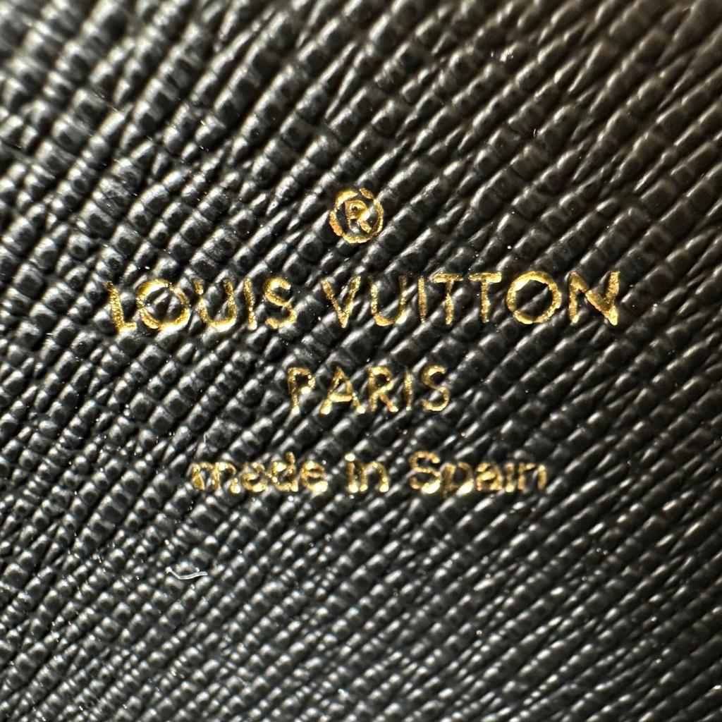 Louis Vuitton Carteira Zippy Monogram Gigante Carteira Longa Monograma M69353 Usada