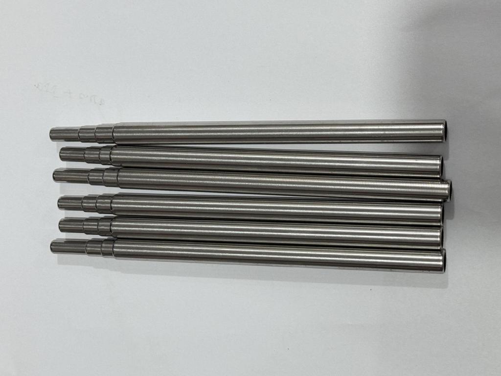 Ghost Hand Retractable Back Scratcher: Independent Daily Massager