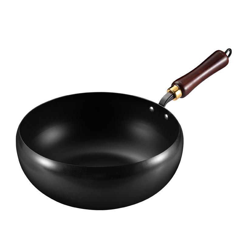 Large-Bellied Mini Wok: Flat-Bottomed Non-Coated Non-Stick Iron Pot for Stir-Frying