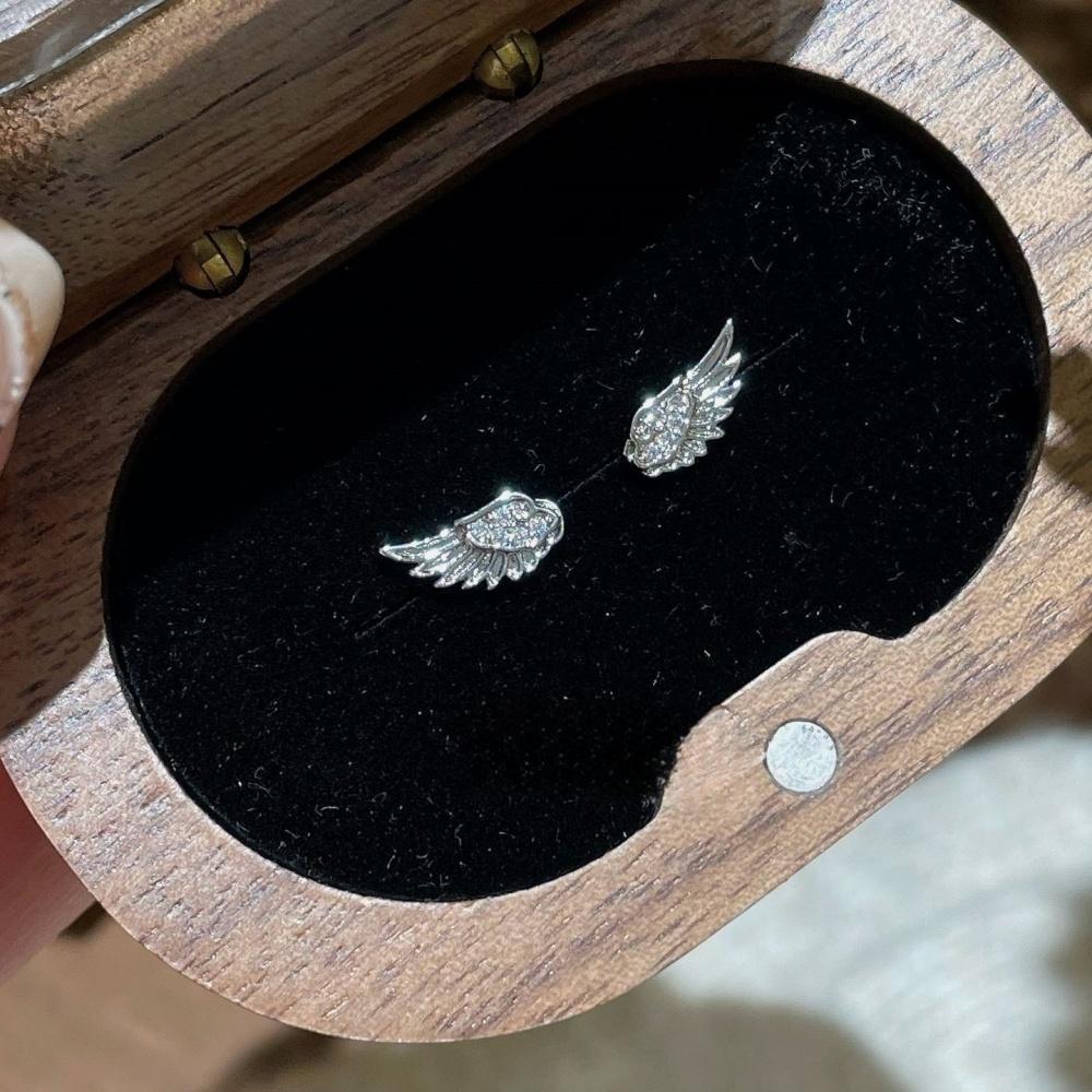 Stainless Steel Fashion Zircon Wing Stud Earrings for Women Man Silver Color Shiny Crystal Creative Angel Wings Studs Jewelry серебряный